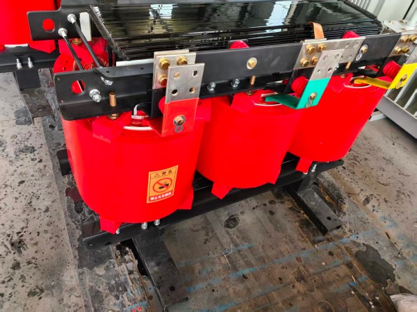 大容量荣成荣成荣成干式变压器 1250kVA‑2500kVA荣成荣成荣成干式变压器